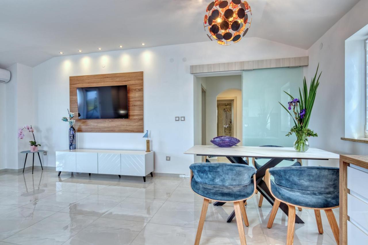 Apartments Birimac بولا المظهر الخارجي الصورة