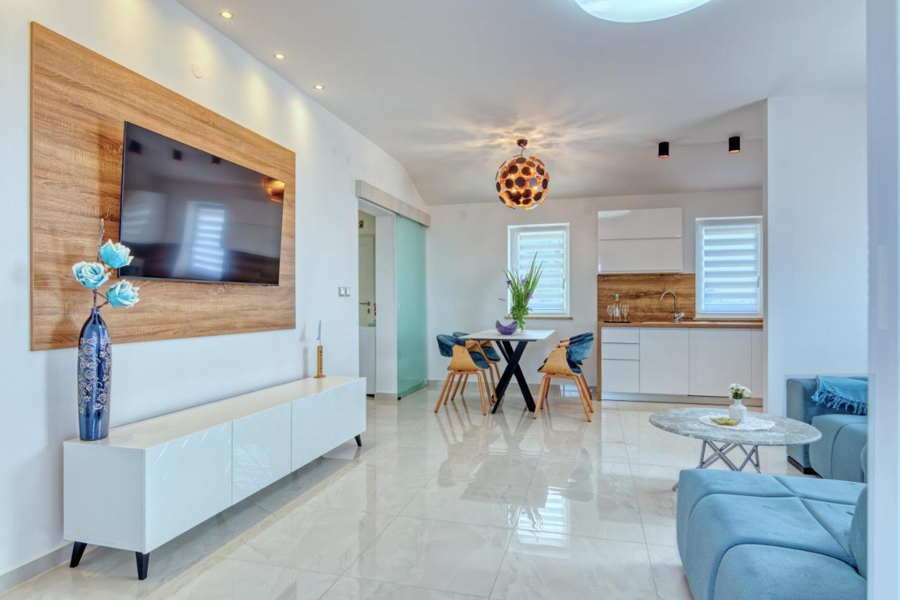 Apartments Birimac بولا المظهر الخارجي الصورة
